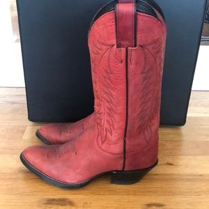 Justin cowboy boots size 6.5